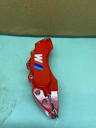 Capa Pinça Freio Traseira Esquerda Bmw 320i. Cx28
