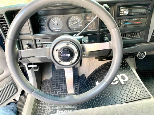 Imagen 12 de 15 de Jeep Comanche Comanche Sport 4x2