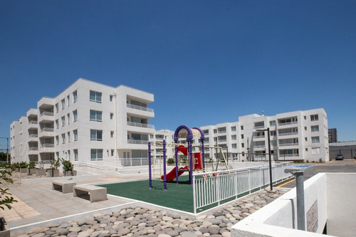 Departamento 2d2b, Varas Mena, San Miguel.