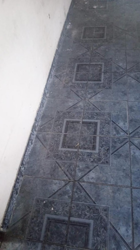 Casa En Venta - 5 Dormitorios 3 Baños - 230mts2 - Longchamps