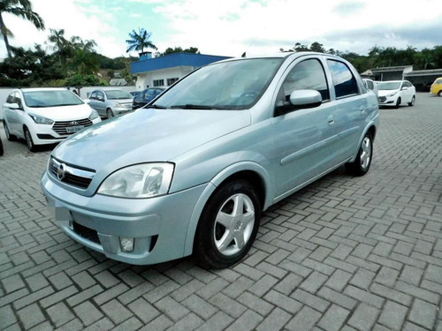 Chevrolet Corsa Premium 1.4 8v 4p