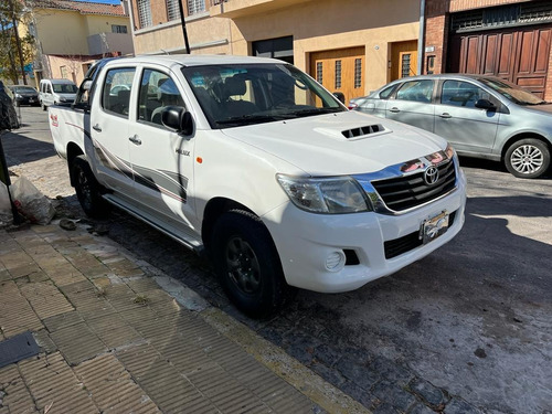 Imagen 4 de 10 de Toyota Hilux 2012 2.5 Cd Dx Pack I 120cv 4x4