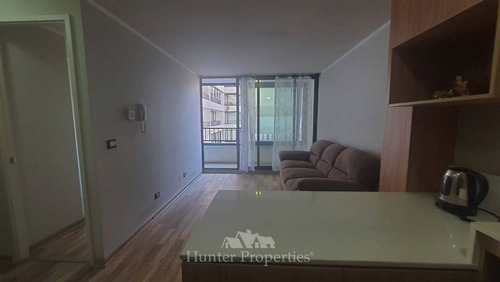 Departamento En Venta De 2 Dorm. En Santiago
