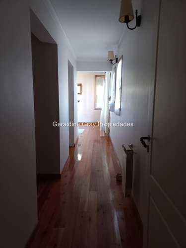 Venta Casa 3 Dormitorios Cipolletti Con Cochera