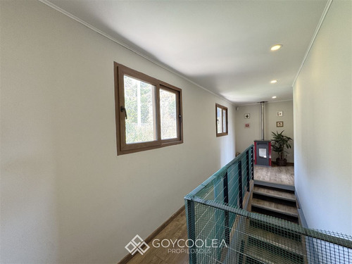 Casa En Venta De 3 Dorm. En Lo Barnechea