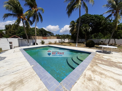 En Venta Amplia Y Acogedora Casa Tipo Campestre Con Piscina Y Areas Verdes, El Tuque.