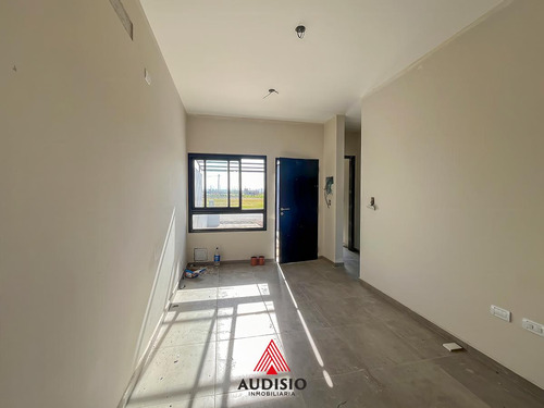 Duplex En Venta - Rincones De Manantiales