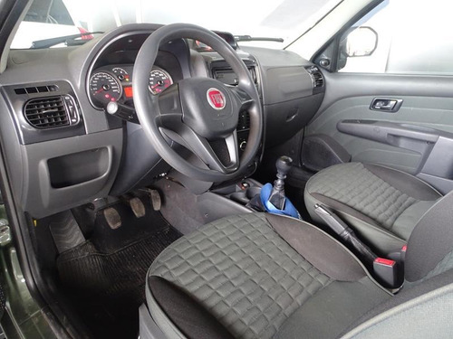 Imagem 4 de 13 de Fiat Strada Adventure 1.8 16v (flex) (cabine Estendida)