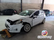Comprar Ford  Fiesta S.e At 2015 Chocado\u002Fchocados 610carway Opw