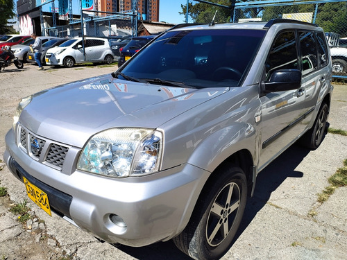 Nissan X-Trail 2.5 S Basica