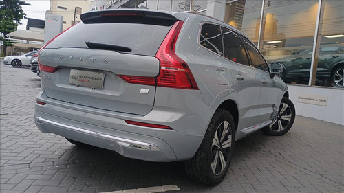 Volvo XC60 2.0 T8 RECHARGE PLUS AWD GEARTRONIC