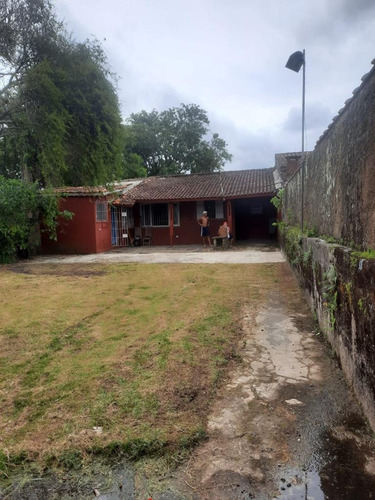 Imagem 1 de 9 de Edícula No Litoral Com 286 M². Itanhaém-sp Ca328-f