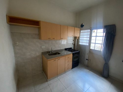Imagen 8 de 13 de Ph En Venta De 1 Dormitorio En La Tablada