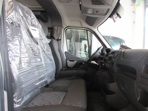Imagem 12 de 14 de Renault Master Executiva L2h2 Transformada