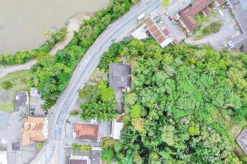 Imagem 3 de 23 de Casa Com 4 Dormitórios, 325 M² - Venda Por R$ 1.600.000,00 Ou Aluguel Por R$ 8.000,00/ano - Centro (blumenau) - Blumenau/sc - Ca0329