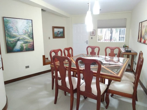 Imagen 13 de 14 de Hermoso Townhose En Venta En Barrio Sucre Andrews Rivero 04124959888