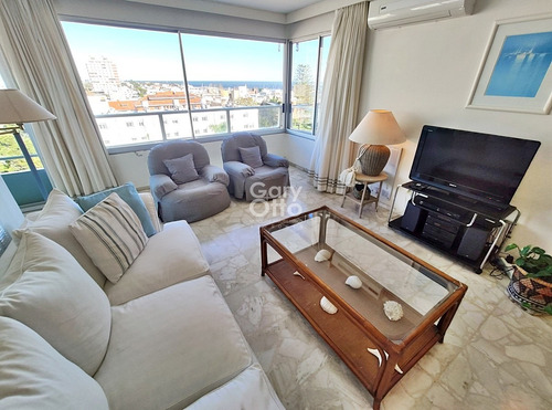 Piso Medio En Península! - Ref: 24243