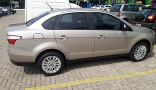 Fiat Grand Siena 2015 1.6 16v Essence Flex 4p
