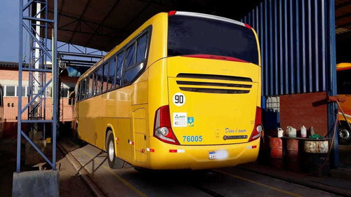 Imagem 3 de 9 de Marcopolo 1050 G7, 2014/15, O500r, 46l. Ar Cond. R$ 450 Mil