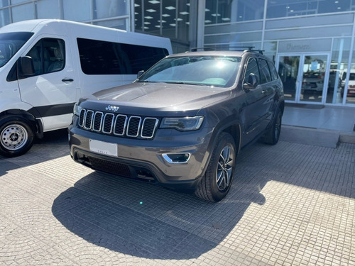 Jeep Grand Cherokee 3.6 LAREDO AT 4X2