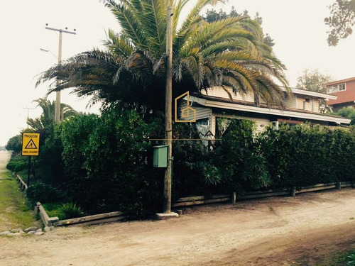 Casa En Condominio En Ritoque, Excelente Estado Y Ubicacion