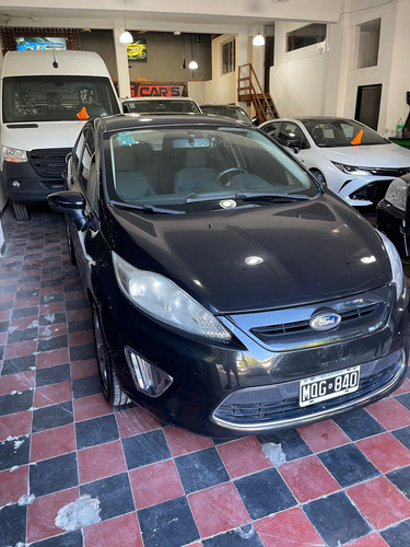 Ford Fiesta Kinetic 1.6 Design 120cv Titanium