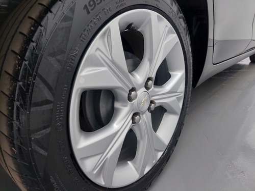 Chevrolet Onix 1.0 TURBO FLEX LTZ AUTOMÁTICO