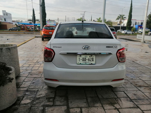 Imagen 5 de 6 de Hyundai Grand I10 Sedan Gls 2017