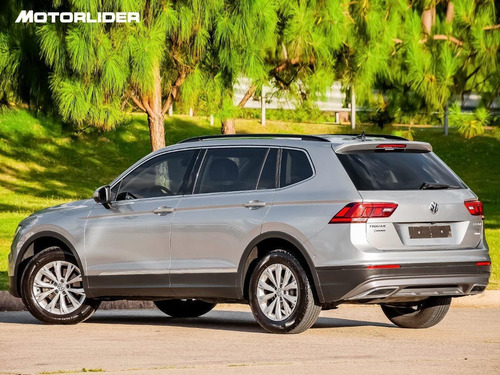 Imagen 3 de 15 de Volkswagen Tiguan 1.4 Comfort Ex Full| Permuta / Financia