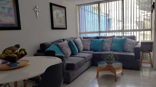 Casa Amueblada En Renta Sobre Av Tecnologico A 100 Mts Del Tren Interurbano