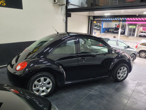 Volkswagen New Beetle 2.0 3p Automática