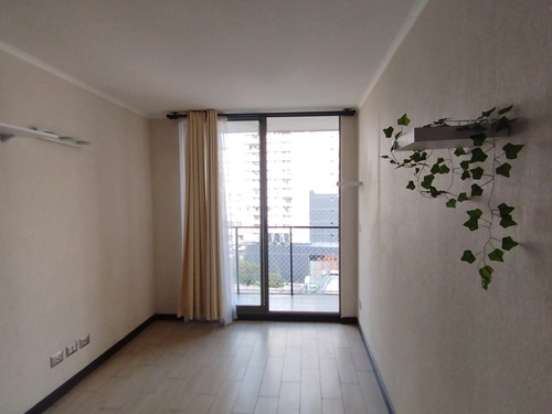 Ref:14818**   Depto 2d + 1b Sector Metro Mirador