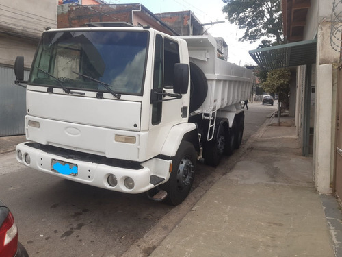 Imagem 2 de 6 de Ford Cargo 1722 Bitruk