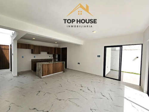 Cas En Venta En Lomas Residencial, Veracruz