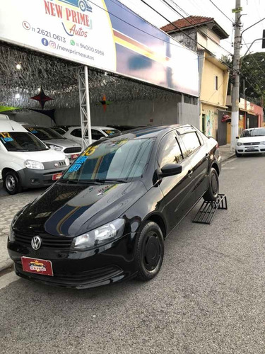 Volkswagen Voyage 2015 1.0 Trendline Total Flex 4p