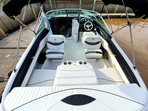 Imagen 3 de 15 de Lancha Arco Iris Eclipse 22 Cuddy Volvo 225 Hp Mpi Pata Sx