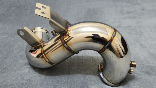 Downpipe Mercedes A45s