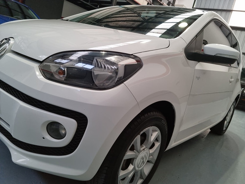 Imagen 5 de 15 de Volkswagen Up! 2017 1.0 High Up! 75cv 3 P