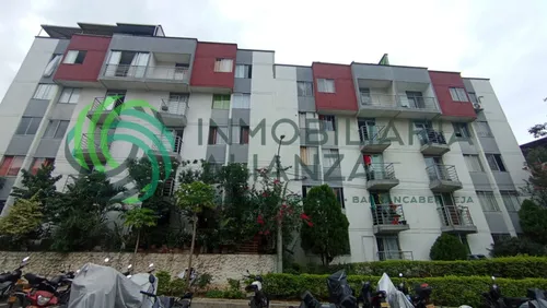 Apartamento En Arriendo En La Esmeralda. Cod A15554