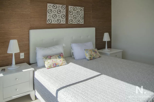 Departamento En Venta Con Vista Al Mar En Torre Imperiale.