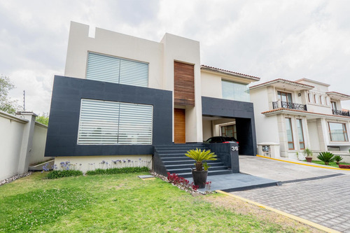 Casa En Renta En Providencia Metepec