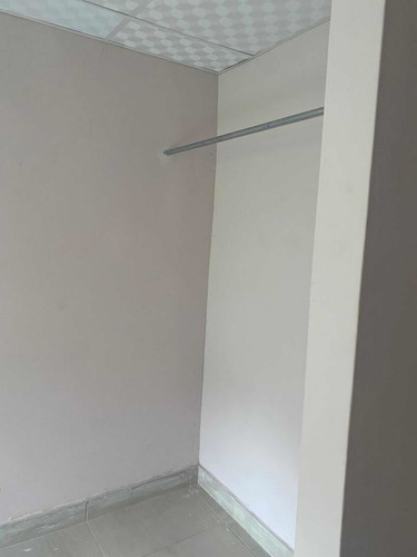 Imagen 4 de 8 de Apartamento En Alquiler