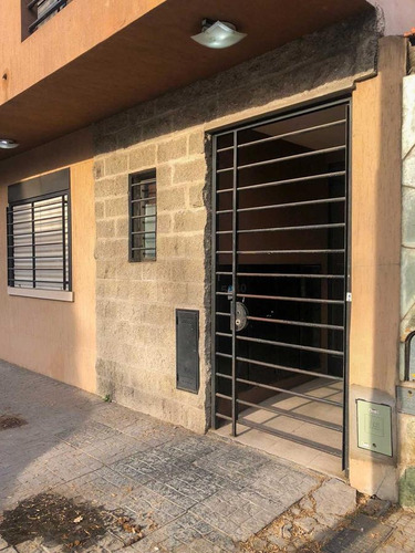 Imagen 9 de 22 de Venta, Departamento, Ph, Monoambiente, Entrepiso, Monte Castro, Vélez Sarsfield.
