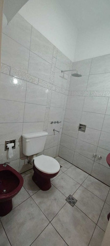 Alquiler De Casa En Isidro Casanova, La Matanza