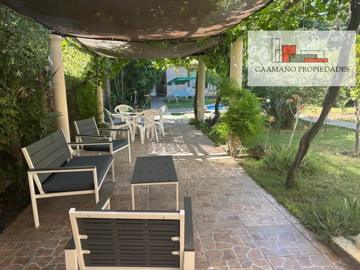 Imagen 2 de 30 de Hermosa Casa Con Gran Terreno En El Corazón De Macul