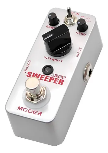 Pedal Efecto Bajo Fuzz Tipo Bassball Mooer Sweeper C