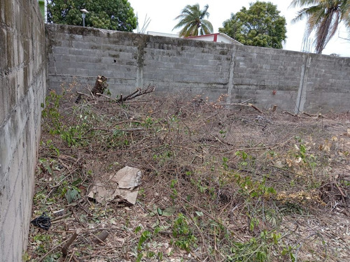 Terreno En Venta En Lázaro Cardenas, Michoacán