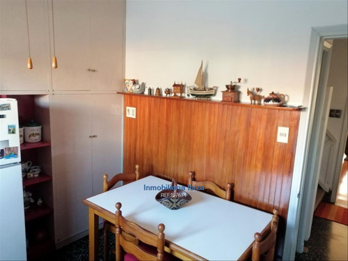 Casa Venta Buceo 2 Dormitorios, Garaje U$d 240.000
