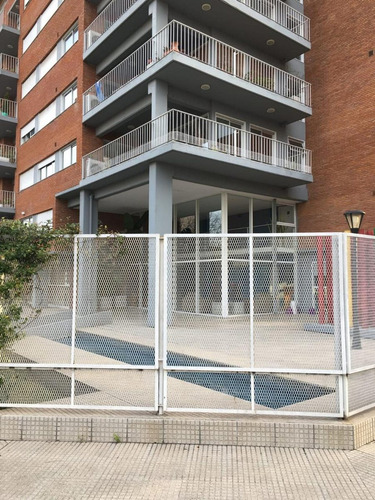 Departamento En Venta En Morón. 3 Ambientes.
