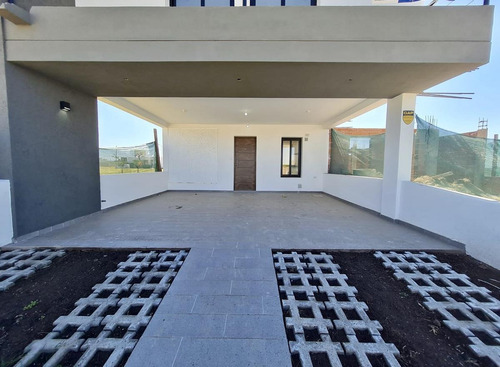 Imagen 2 de 30 de Oportunidad Venta Duplex 3 Dorm - Solares De Manantiales, Cordoba